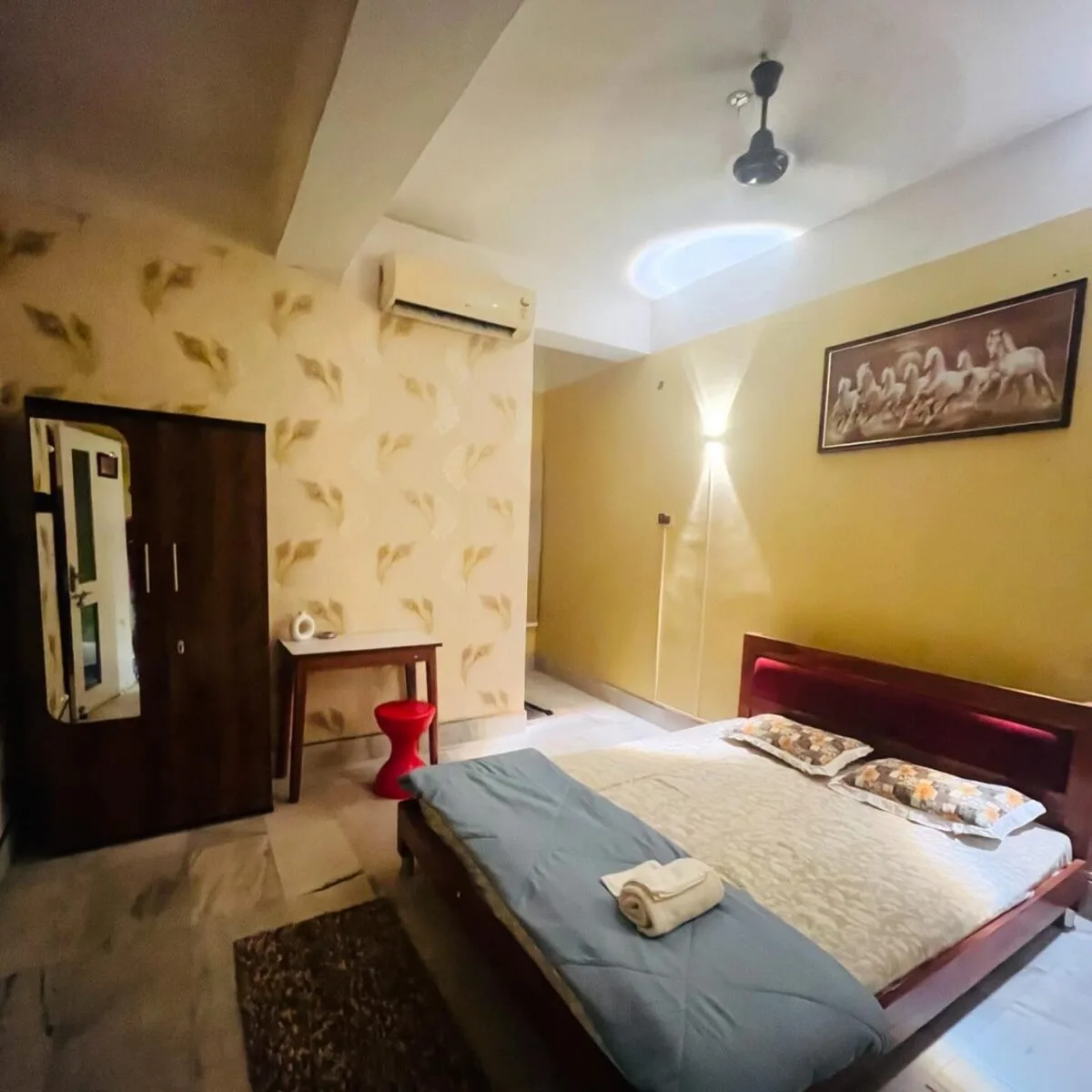 Assam Aura (*2 Guest *1 Bedroom *1 Bathroom)