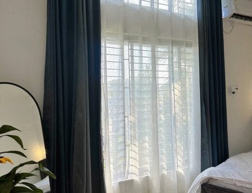 Inn The Hills – Sequoia And Scarlet