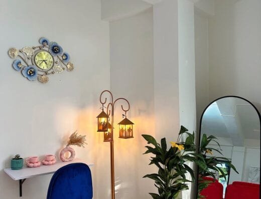 Inn The Hills – Sequoia And Scarlet