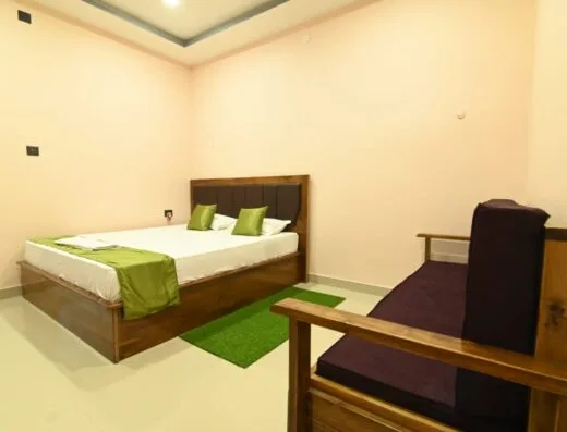 Kaziranga Homestay (*2 Guest *1 Bed *Private Bathroom)