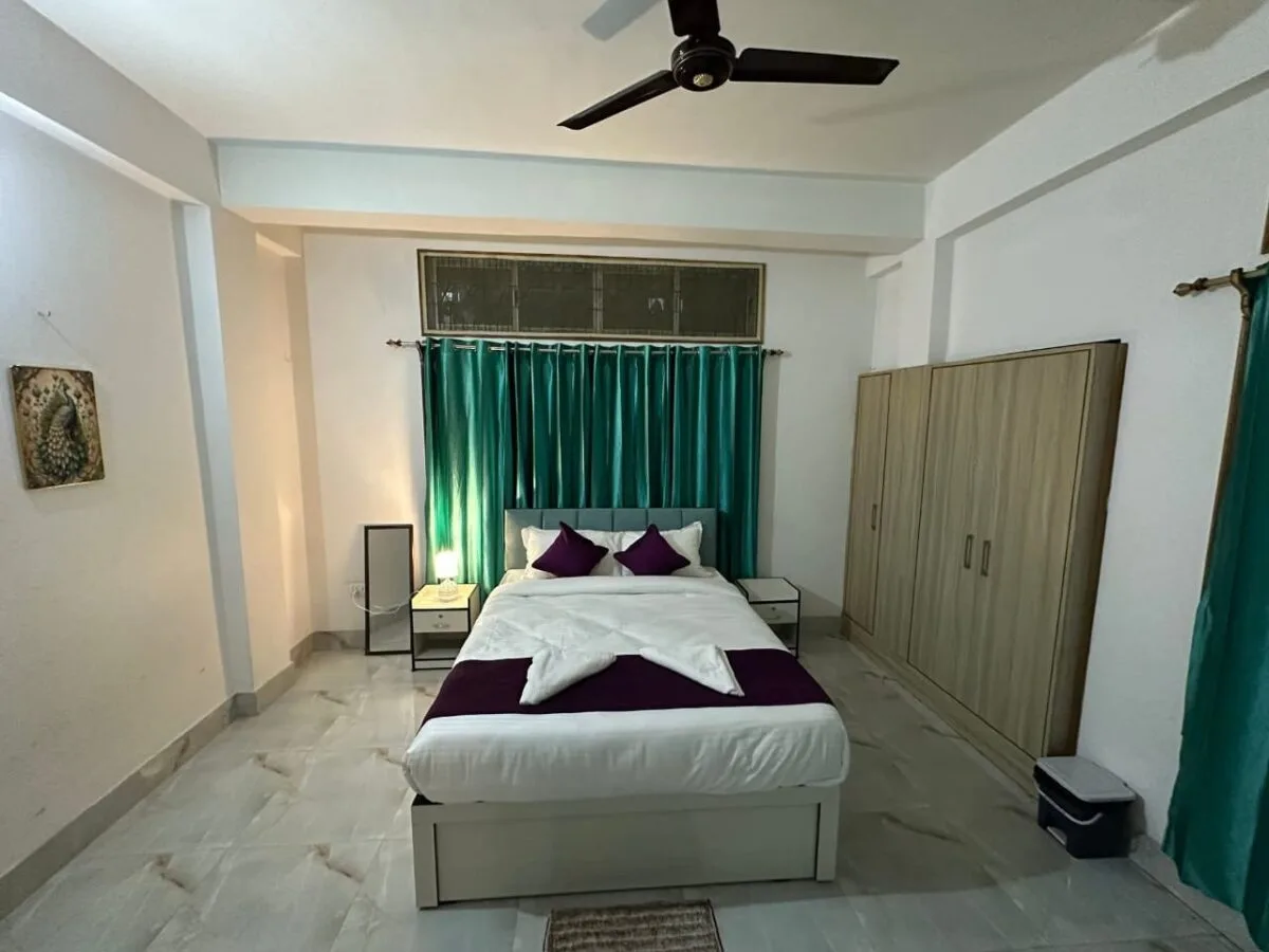 Ownspace Abode 2BHK (*4 Guest *2 Bedroom *2 Bed *2 Bathroom)