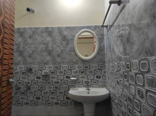 Kaziranga Swagat Homestay (*3 Guest *2 Bed *Private Bathroom)